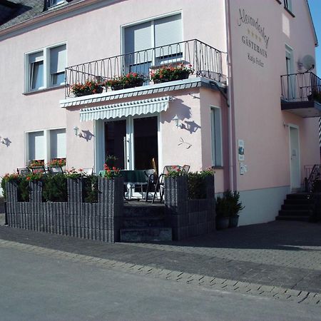 Gaestehaus Alexanderhof 라이웬 외부 사진